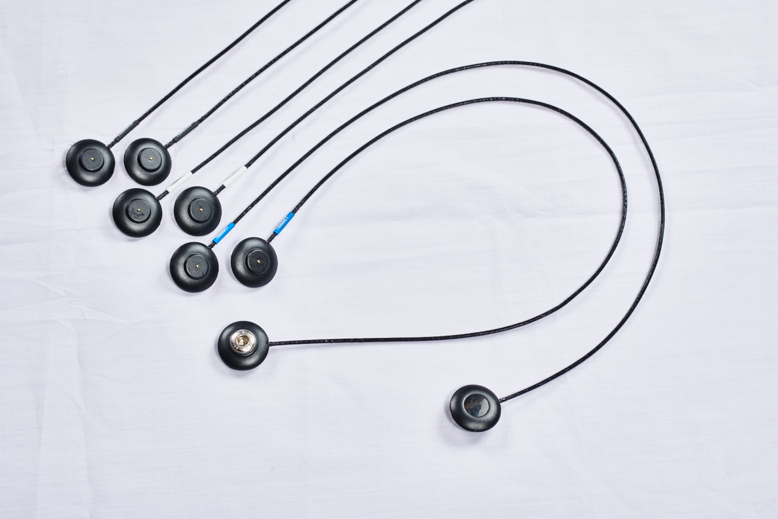 i-body® cable thumbnail 2